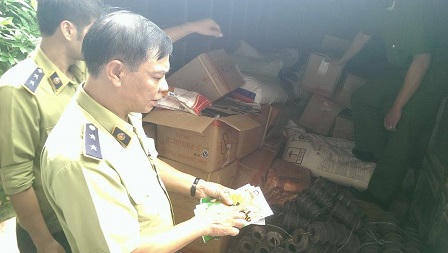 Phát hiện 2,5 tạ chim đông lạnh nhập lậu vào Hà Nội tiêu thụ